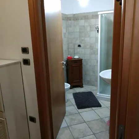Milu Nocleg ze śniadaniem 4*