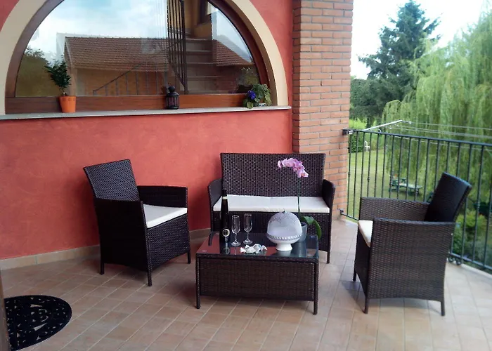 לינה וארוחת בוקר Milu 4*